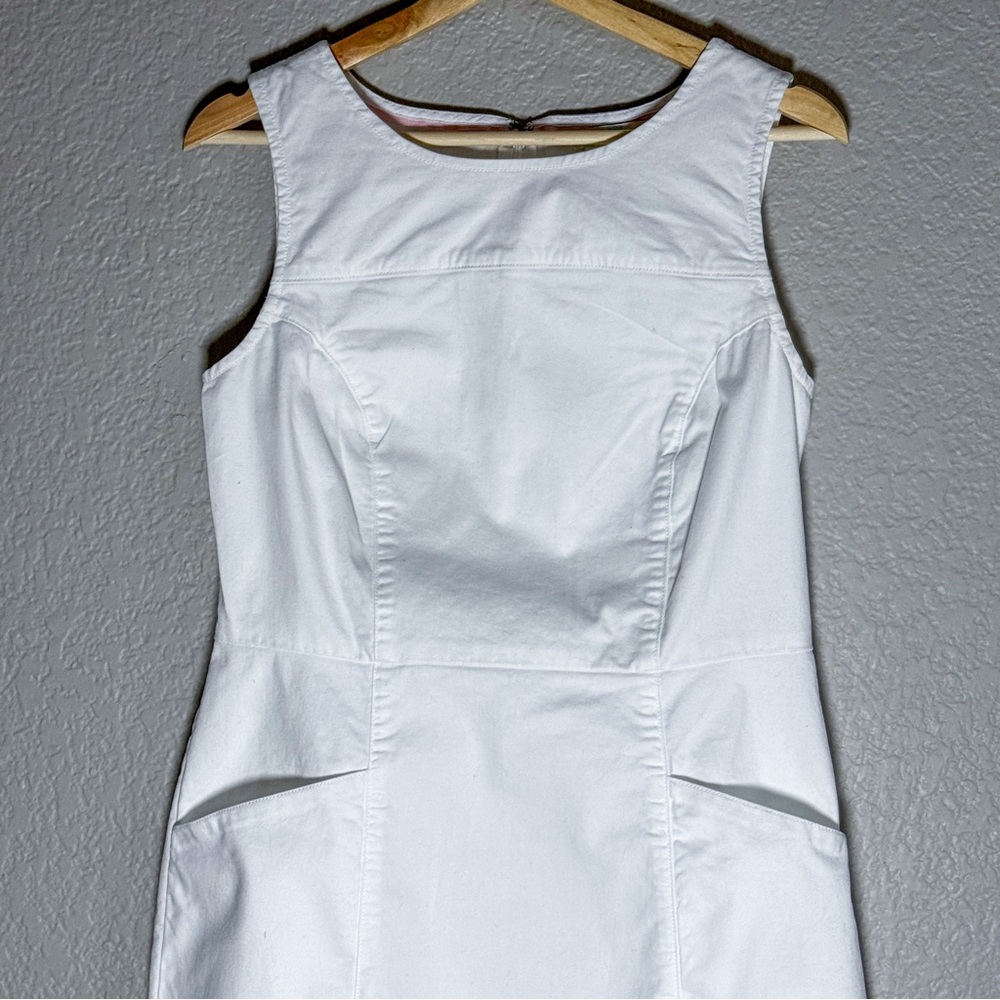 Boden Tamara White Shift Dress Tailored Minimalist 90s Style Size 6 - Picture 4 of 7